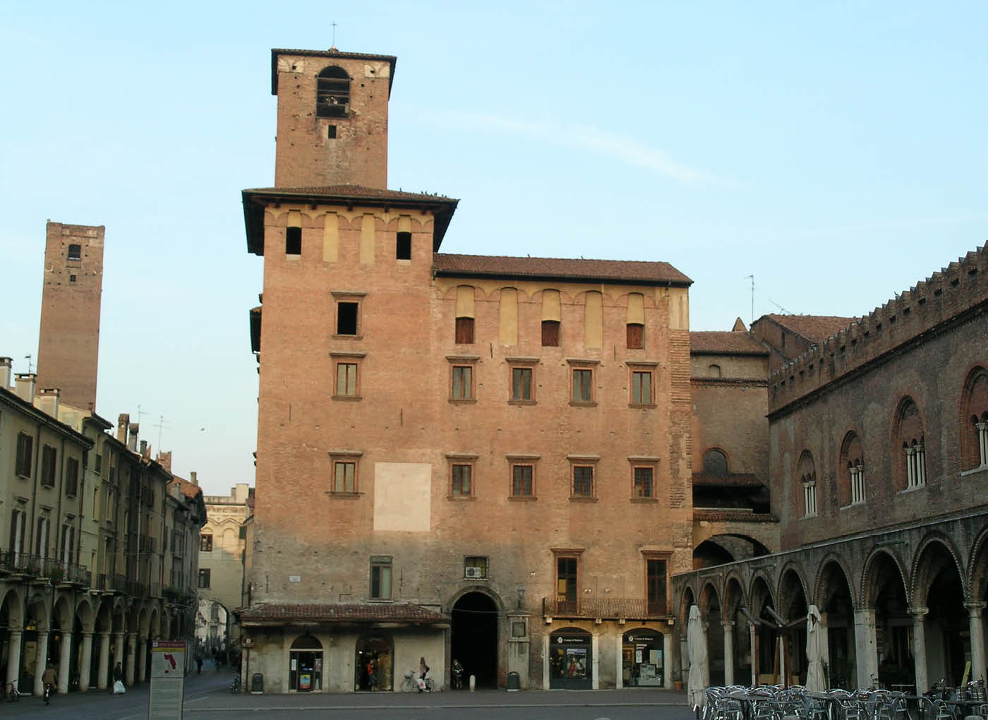 Sottofondo CentroStorico Calce per il Palazzo del Podestà a Mantova