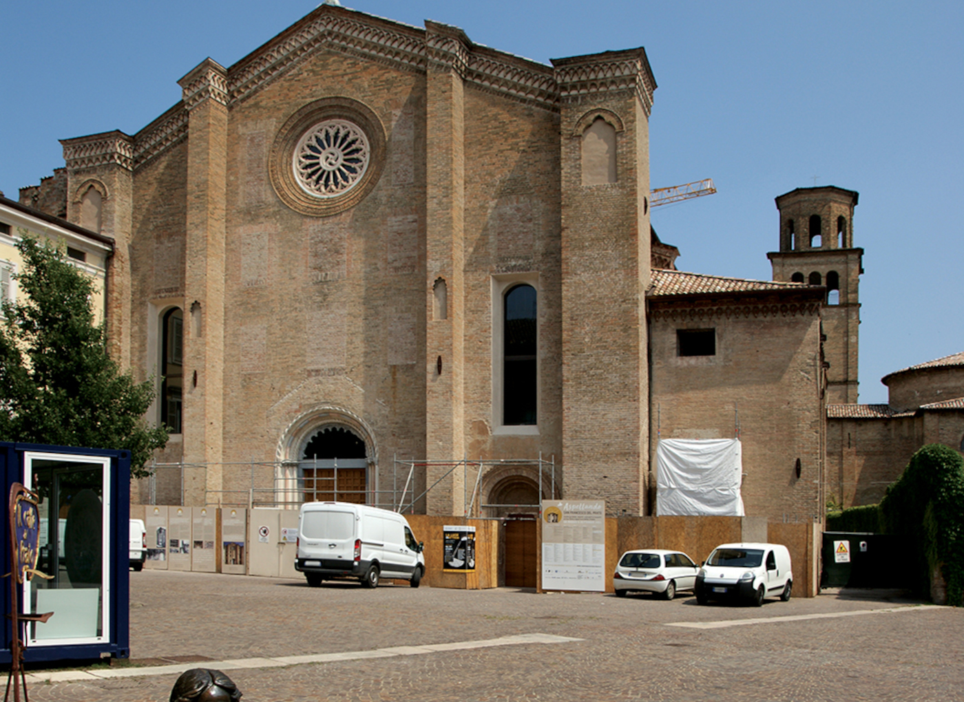 chiesa-san-francesco-delprato-PR-Lecacem-mini-sottofondo-leggero-facciata