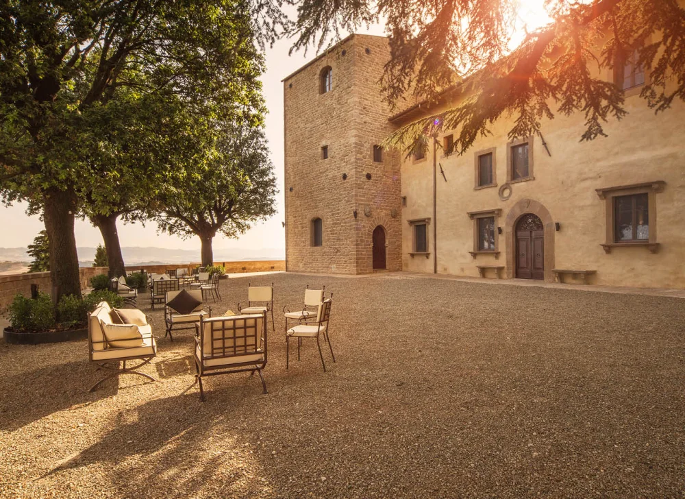 resort-castelfalfi-ristrutturazione-sottofondi-termoacustici.jpg