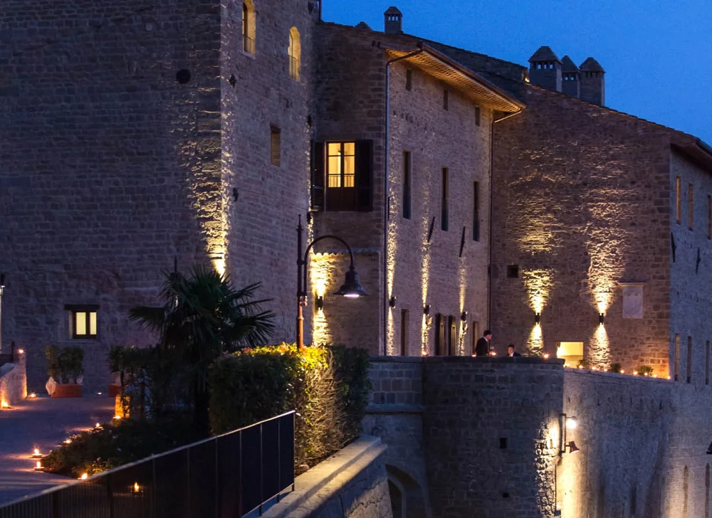 resort-castelfalfi-ristrutturazione-sottofondi-termoacustici.jpg